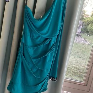 One shoulder dress